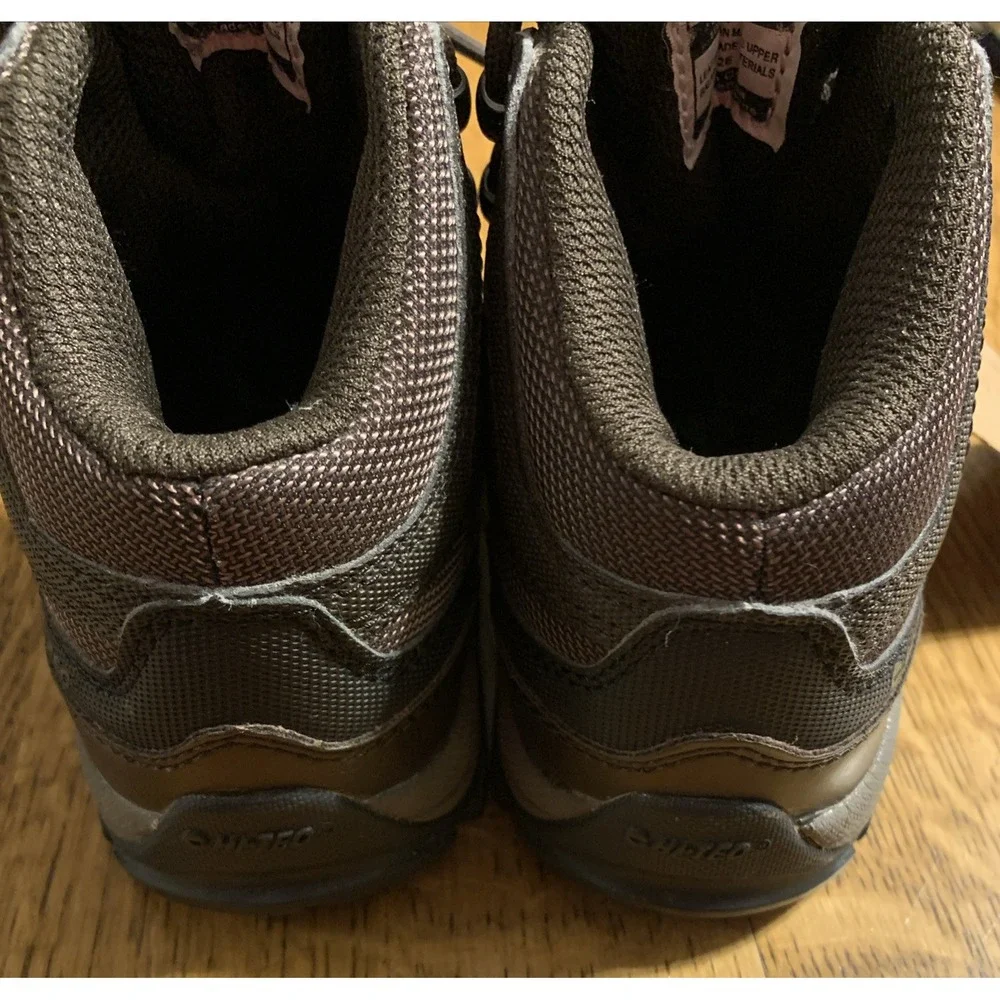 Hi-Tec Youth Brown Leather Sz 10 Hiking‎ Outdoor Boots NWOB - Picture 3 of 7